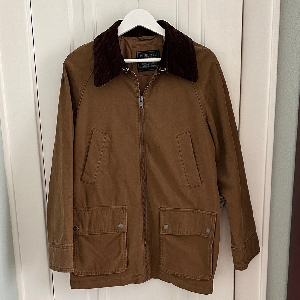 NWOT Levi Strauss & Co. • Camel Barn Jacket Size M